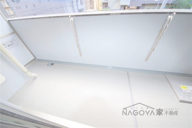 プレサンスロジェ丸の内テラス ベランダ