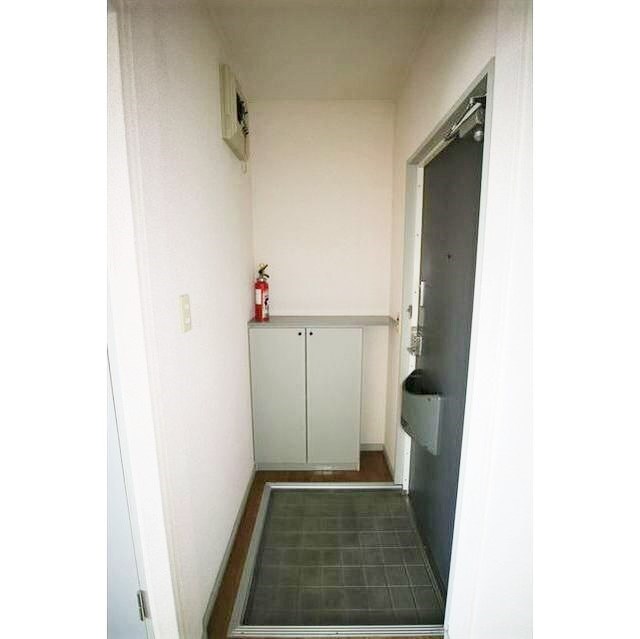 コナビック和合 玄関