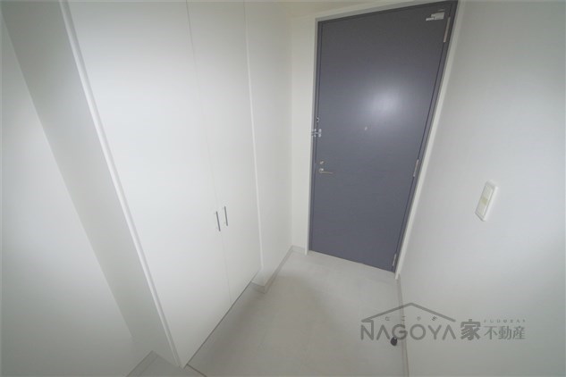 ミュプレ矢場町 玄関