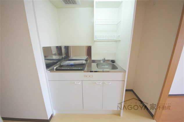 アーバンフラッツ伏見 キッチン