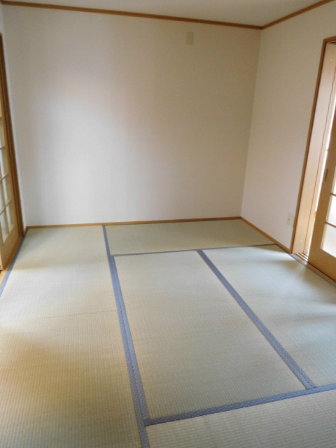 出田貸家 ベッドルーム