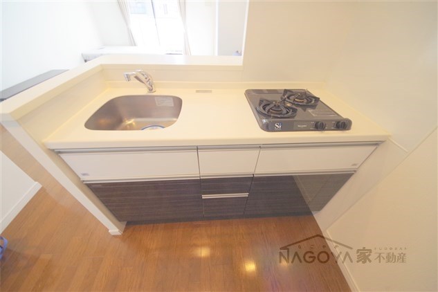 グラヴィス鶴舞 キッチン