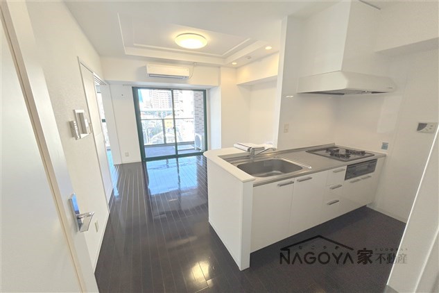 さくらＨｉｌｌｓリバーサイドＷＥＳＴ リビング