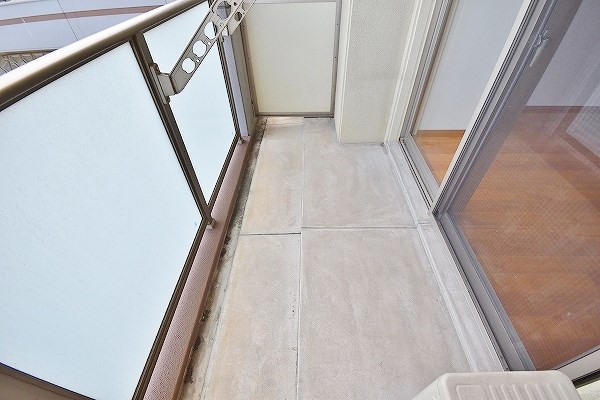 La Feliz下到津(ラ・フェリス下到津) ベランダ