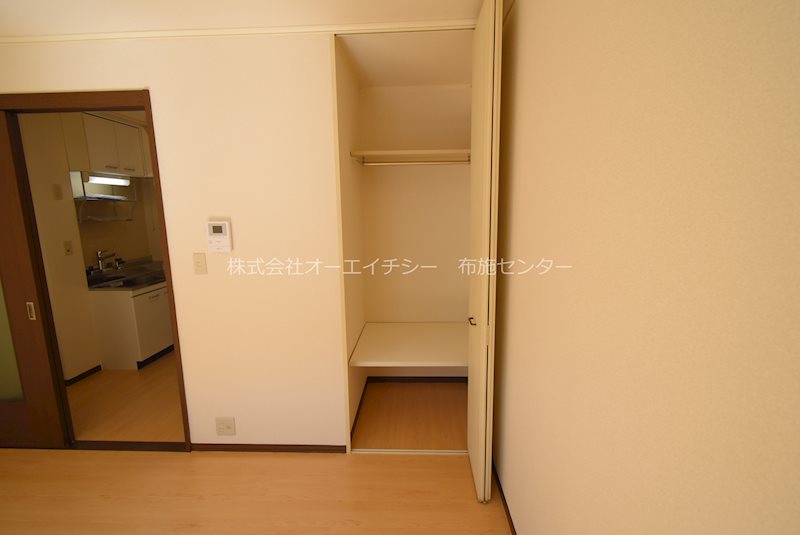 ホープ小阪  収納