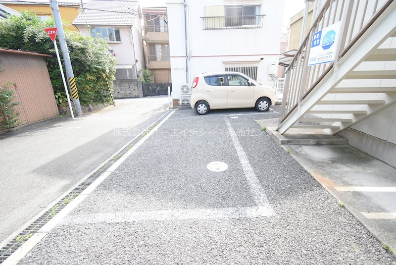 ホープ小阪  駐車場