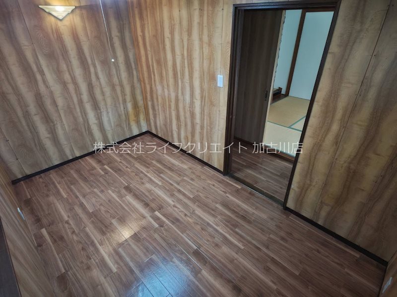 新神野貸家 ベッドルーム