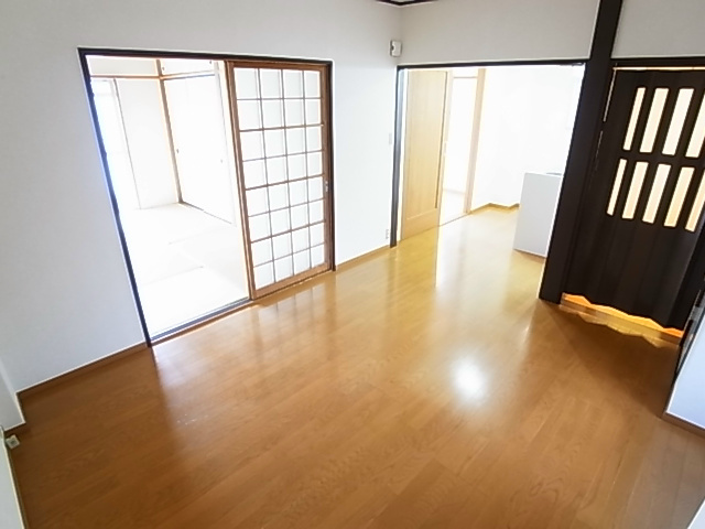 大勘ビル リビング