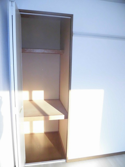 セジュール沙彌 収納