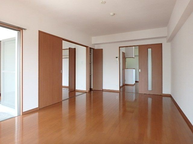 グローリアM その他