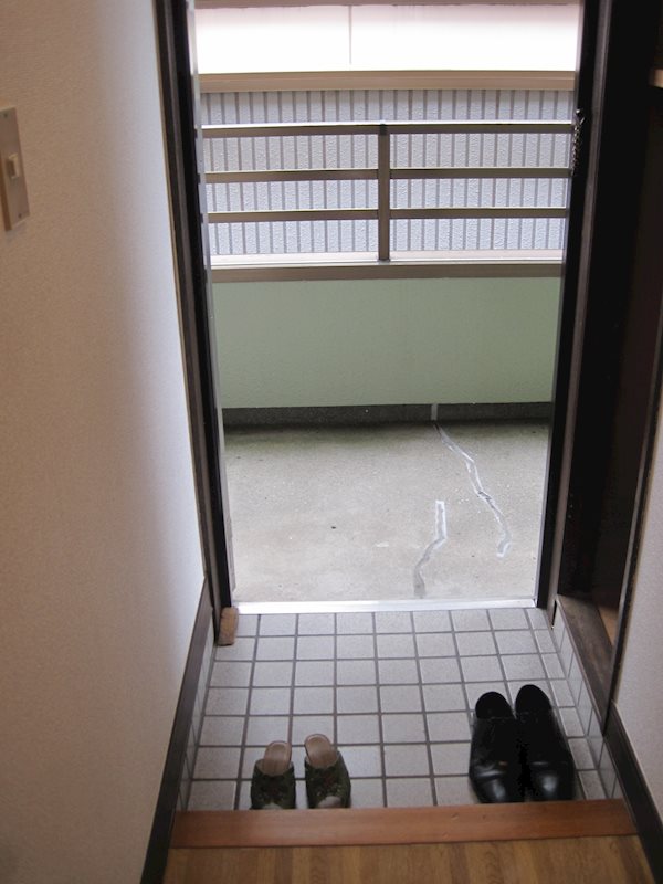 豊田ハイツ 玄関