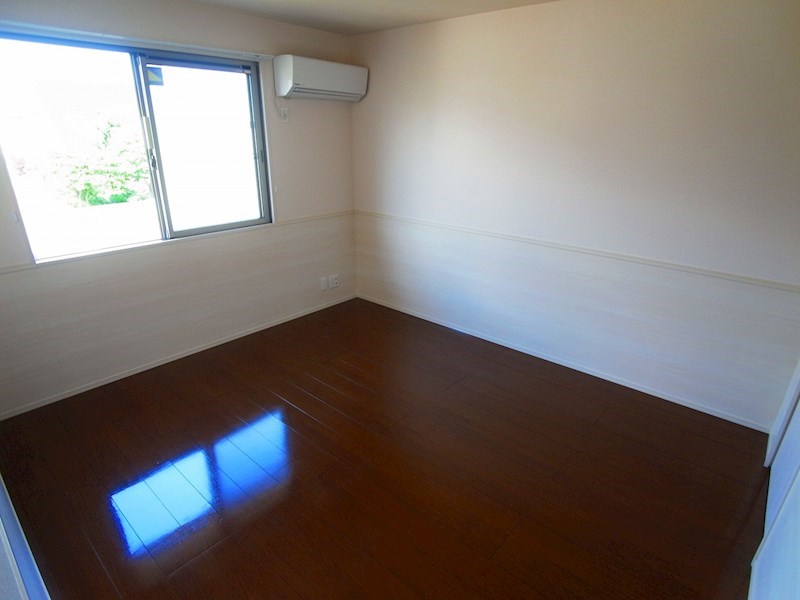 サンシャイン道野辺中央 ベッドルーム