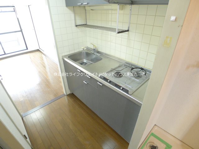 ジュネス新在家 キッチン