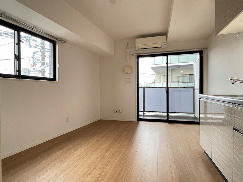 Breezian Meguro リビング