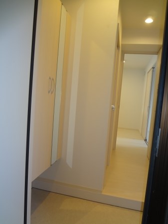 アソシエ高松東 玄関