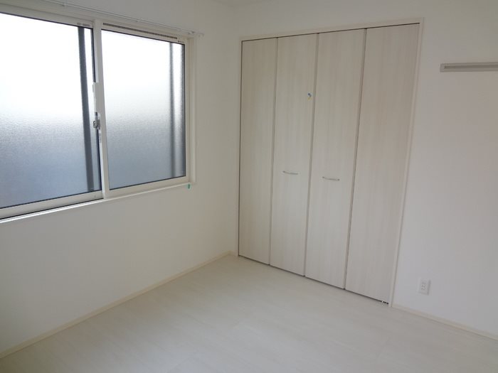 アソシエ高松東 ベッドルーム