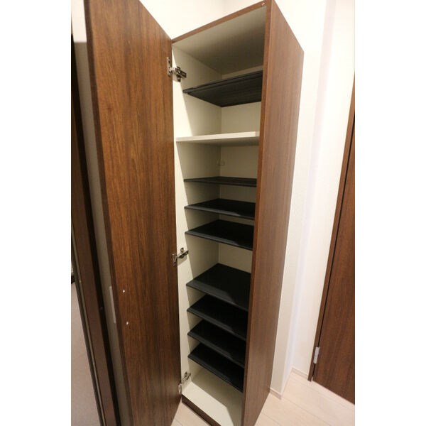 GRANDTIC車道 玄関