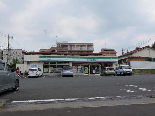 グレイスコート コンビニ