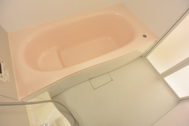 ココ　カルティエ 風呂画像