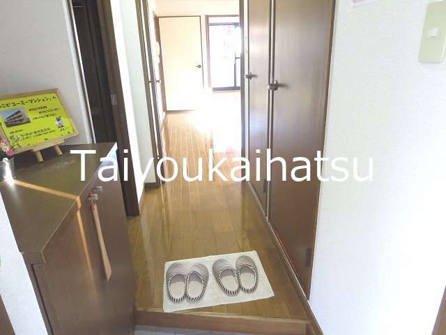 サンローゼ三島 玄関