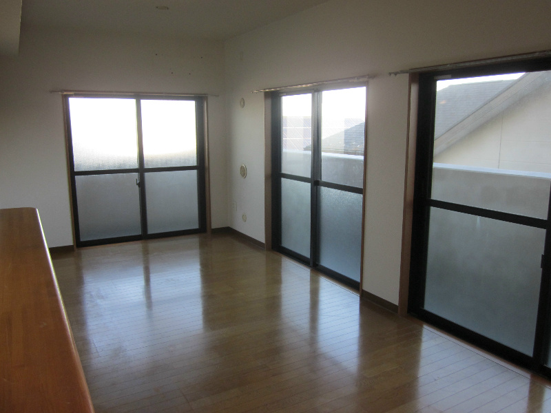 シャルマン リビング