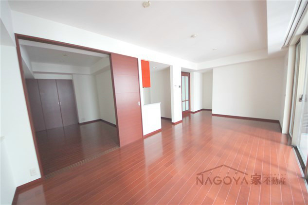 パシフィックコンフィート丸の内 リビング