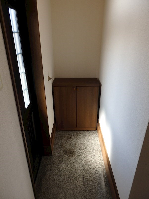 デュープレックス宮野浦 玄関