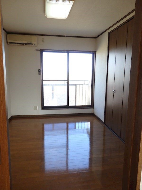 デュープレックス宮野浦 ベッドルーム