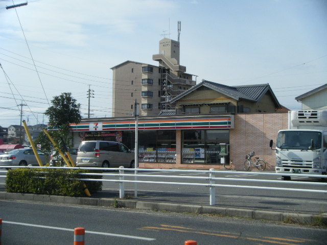 ファミール池田 周辺画像2