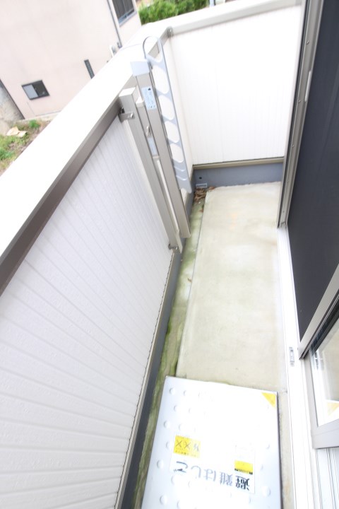 ワコーレヴィアーノ須磨関守町２丁目 ベランダ