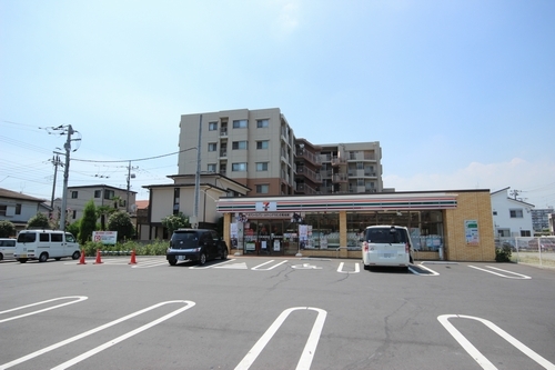 【シャーメゾン】アルス氷川町 コンビニ