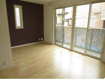 TREEBELL-BRICIA　N リビング