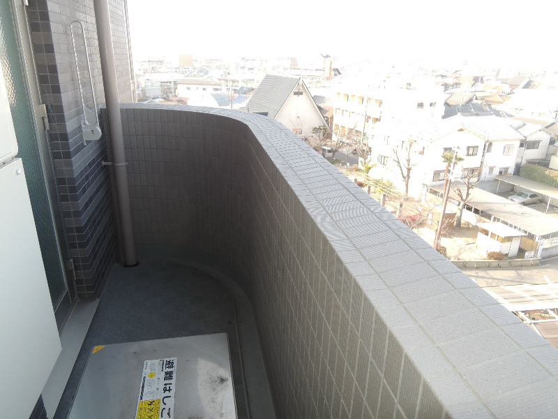 プレミアム菱屋西 ベランダ