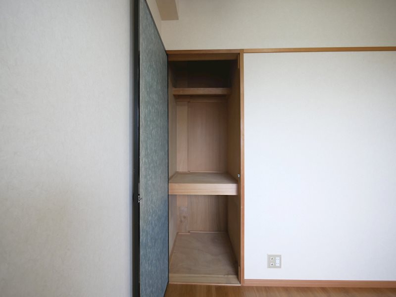 アコール稲秀 収納