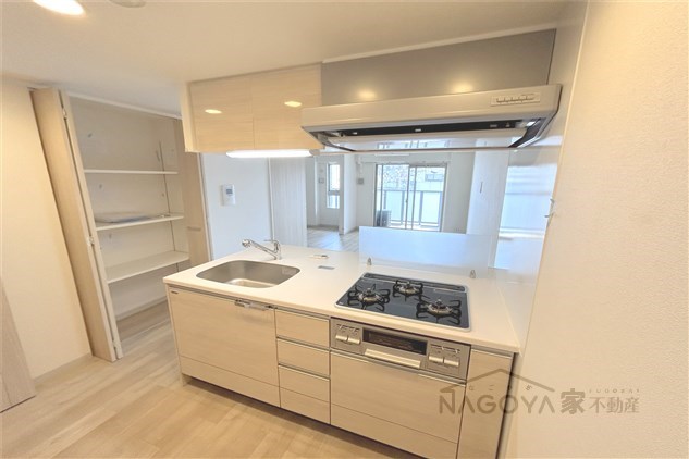 プレサンス栄ライズ キッチン