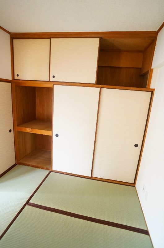 アサワハイツ 収納