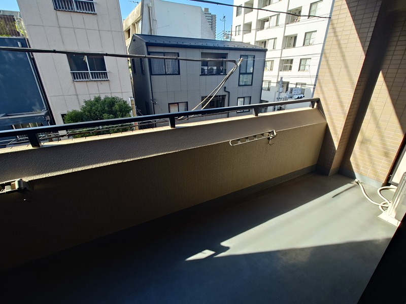 ウィルファースト ベランダ