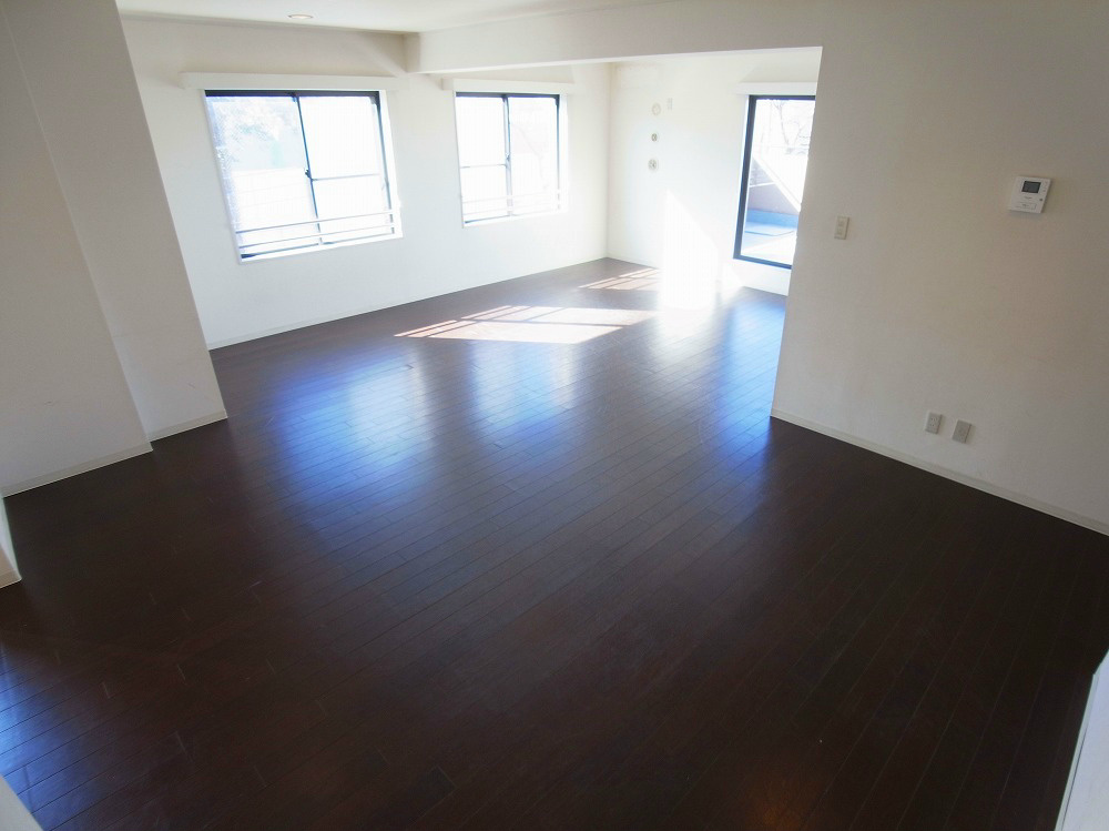 ラフィーヌ・ショコラ リビング