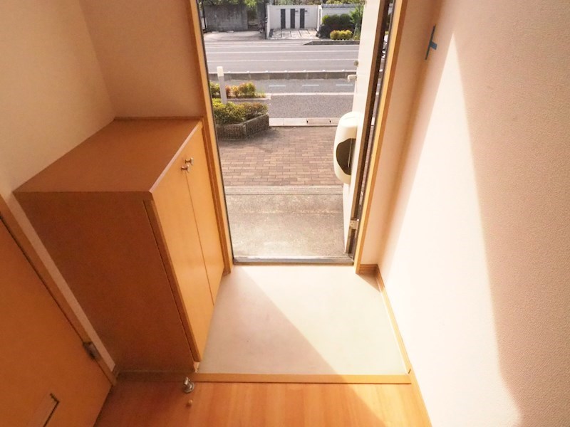 エスポワール西出 玄関