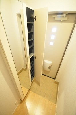 Ｊ・サクレ葛原Ⅱ 玄関