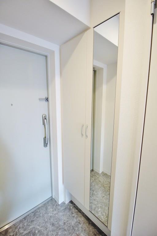 グラン ククナ 玄関