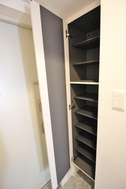 グラン ククナ 玄関