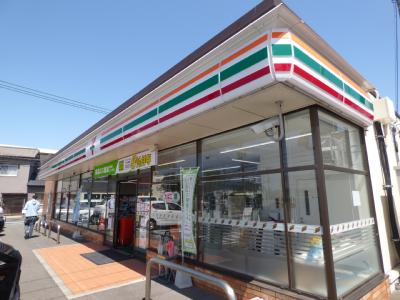 リヴィエール井堀リゾシア コンビニ