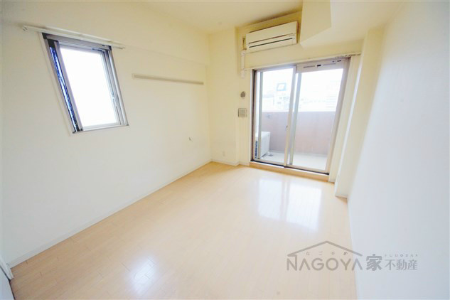 プレサンス名古屋駅前グランヴィル リビング