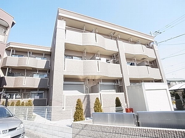 シャルマンⅡ 206号室 外観