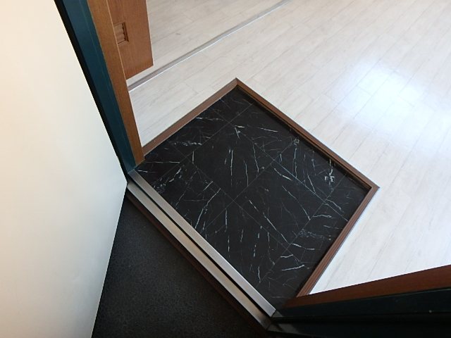 ＫＳビル西糀谷 玄関