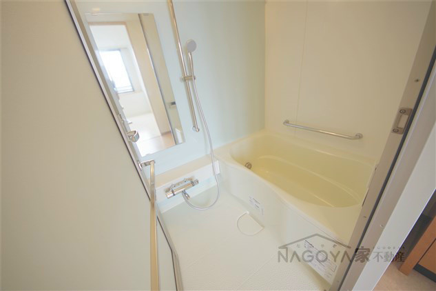 グラン・アベニュー栄 風呂画像