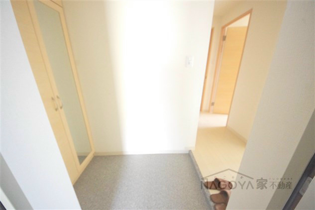 stage本山 玄関