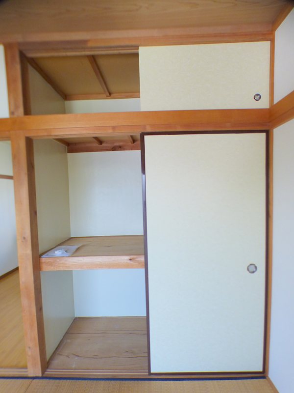 第三泉ハイツ 収納