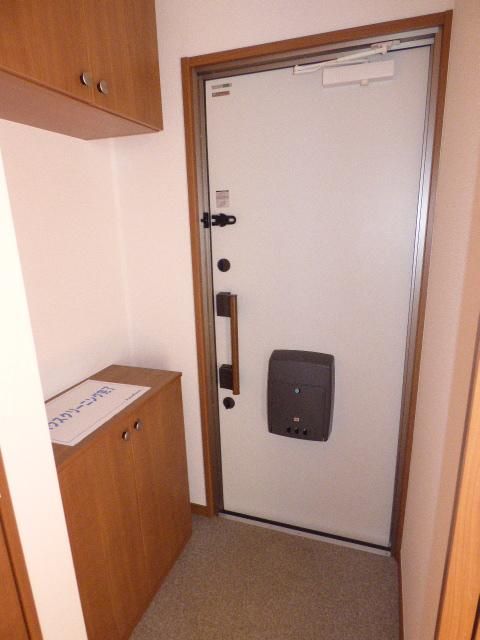 エルカーサ湘南 玄関